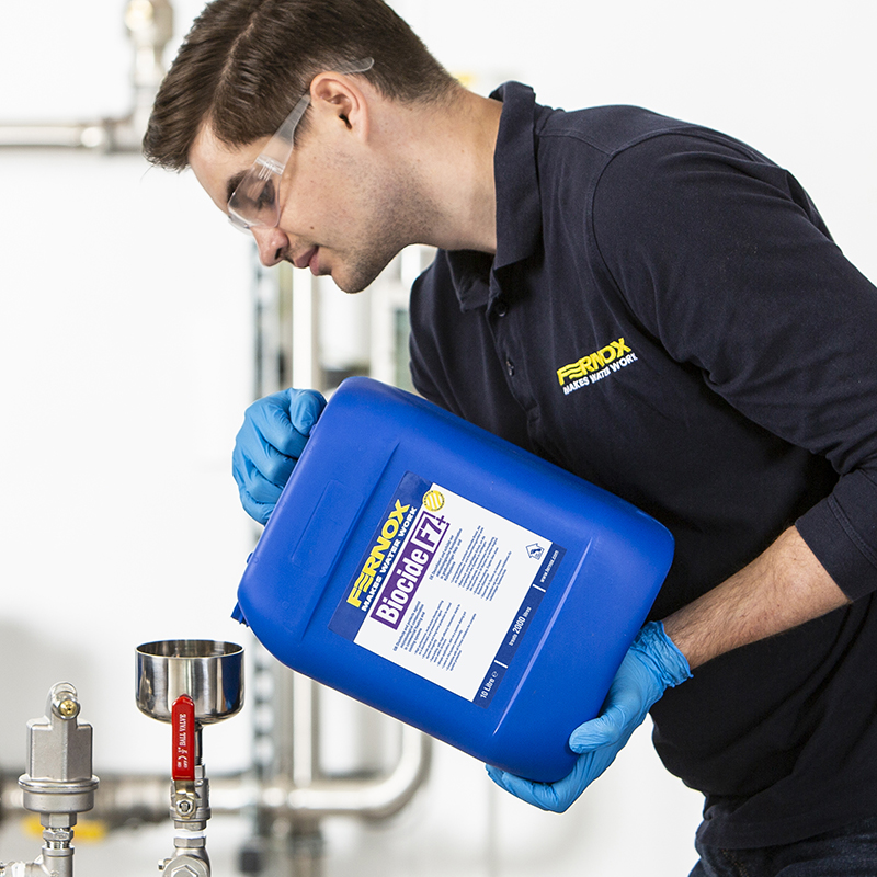 fernox-biocide-f7-biozid-10l-f-r-heiz-und-k-hlsysteme image 2